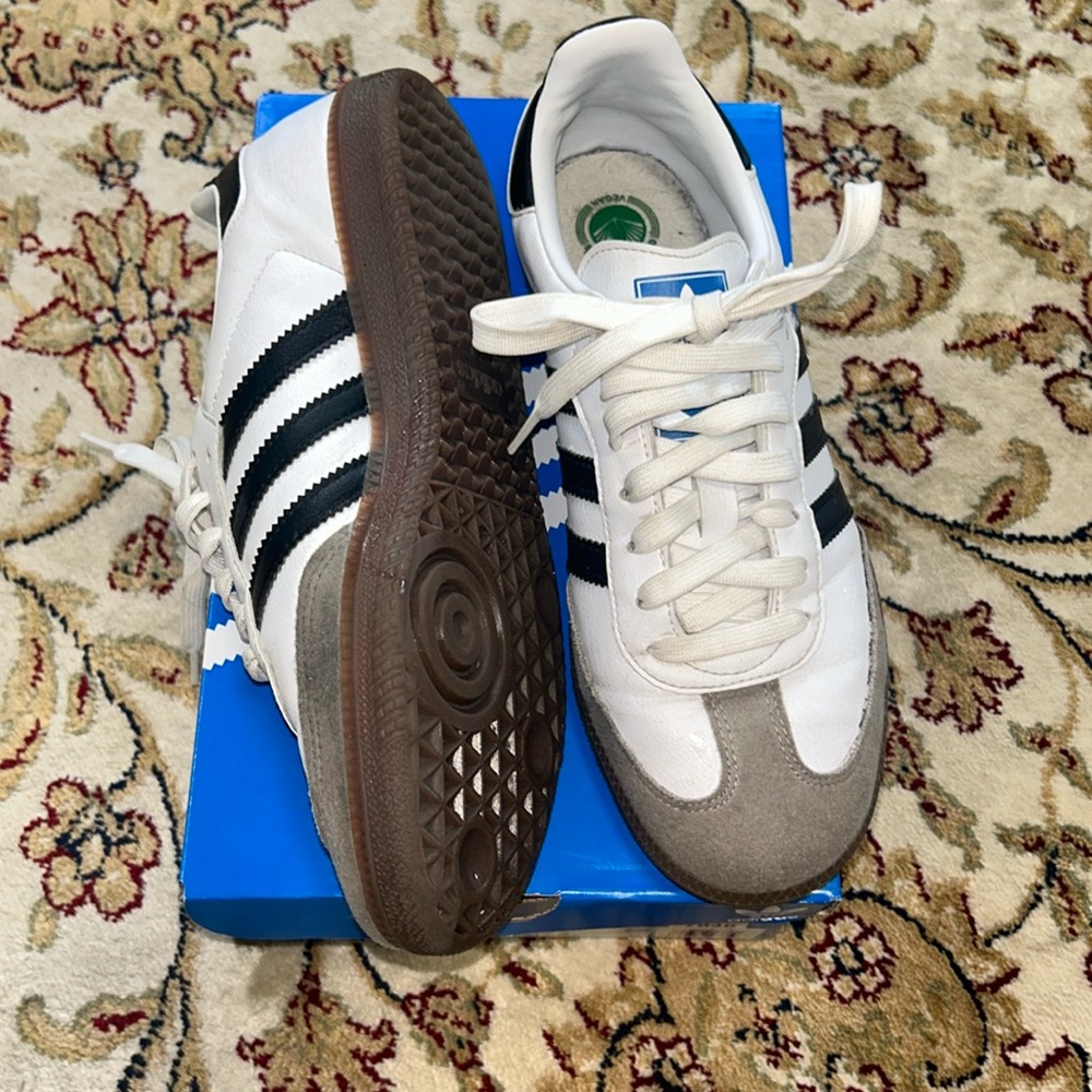 White vegan sambas